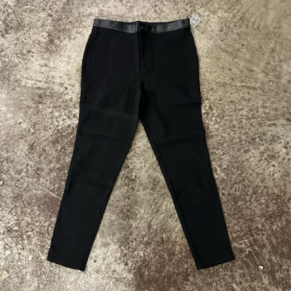 Seth Aaron Women’s Black Pants. Size 14. Like New!